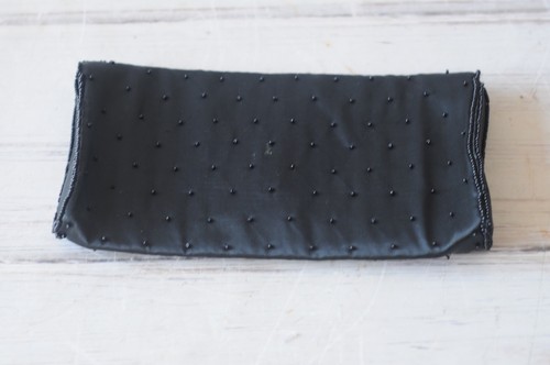 Vintage Purse Black Black Satin and Seed Pearl Beaded Clutch Very Good Condition - Picture 3 of 4