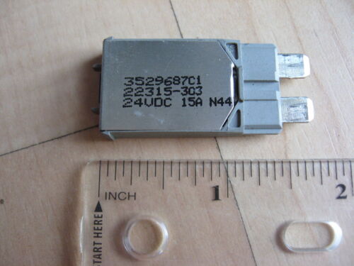 (5) Disyuntores Navistar Bussmann 3529687C1 22315-303 15A 15 amperios #M147BT - Imagen 5 de 7