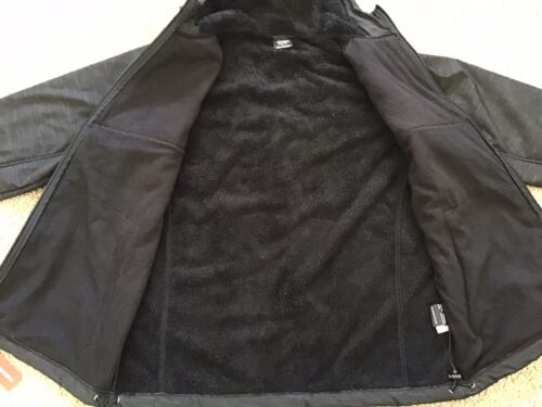 New Balance Men's Water Wind Resistant Softshell Jacket Running Black Size L - Picture 3 of 11