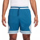 Foto 6 di 23