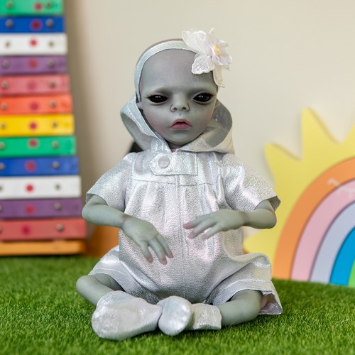 Alien Reborn Dolls 14in Reborn Baby Soft Cloth Body Creative Collection Art Doll - Picture 3 of 4