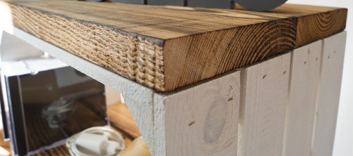 Sitzkiste Johanna weiss Quer Holzplanke Obstkiste Tisch Beistelltisch Weinkiste - Bild 2 von 12