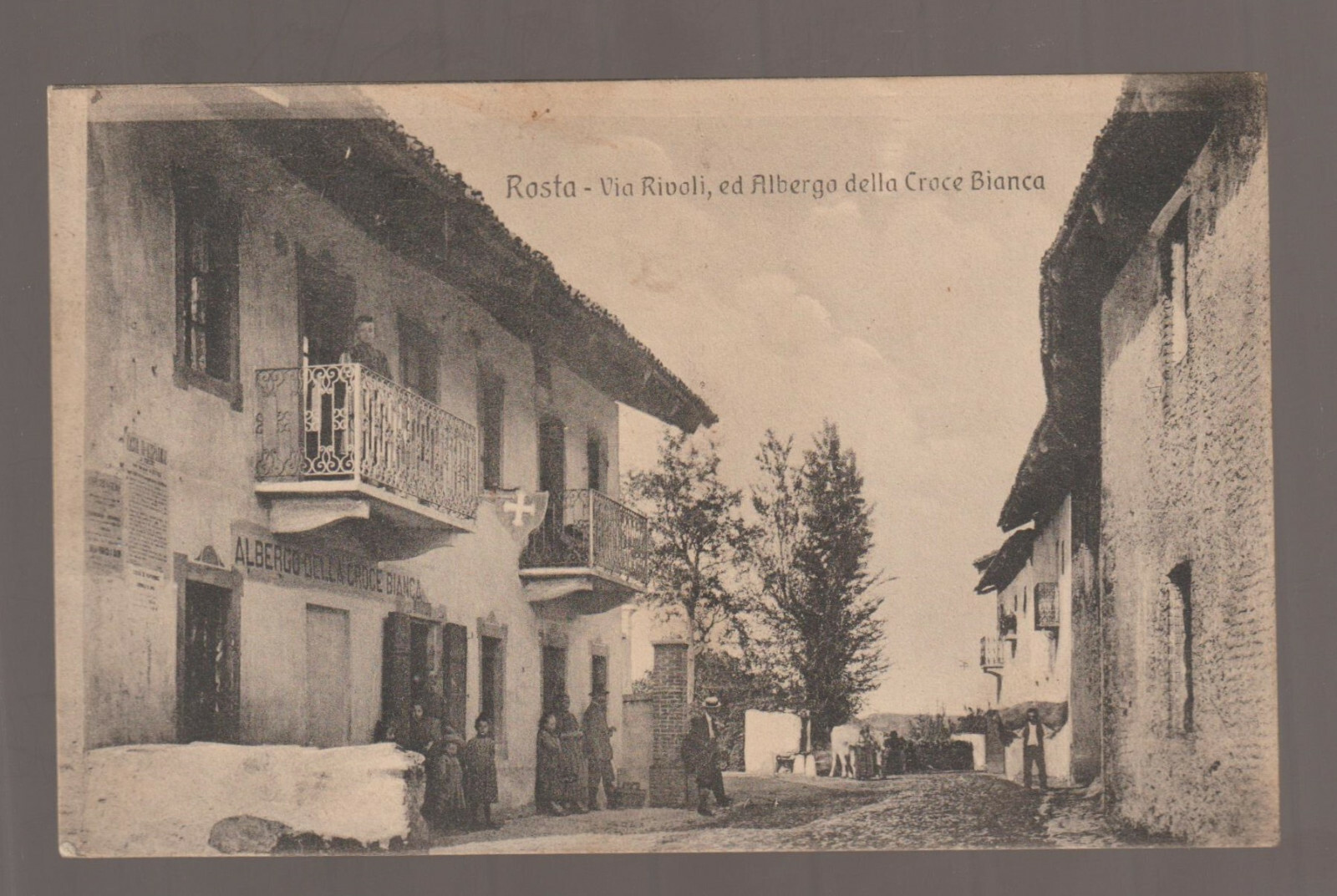Foto 1 di 2