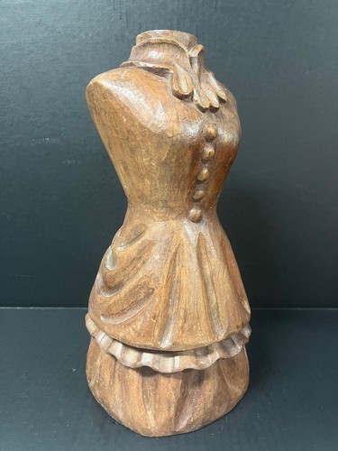 CARVED WOOD PAPER MACHE MOLD/SCULPTURE OF FEMALE MANNEQUIN - DRESS FORM #926 - Picture 3 of 10
