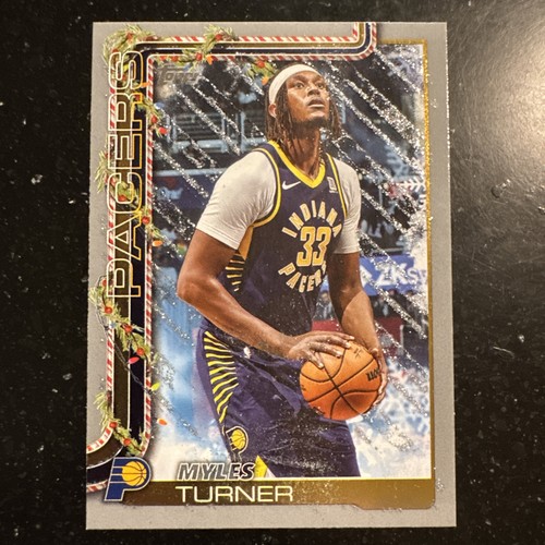 2025-26 Topps Baloncesto Edición Vacaciones Myles Turner - Blanco Brillo Plateado SP - Imagen 1 de 2