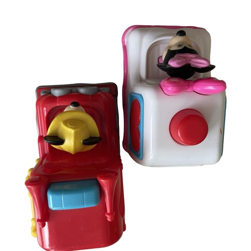 2 Disney Junior Mickey Funhouse Let's Work Minnie Ambulancia Mickey Camión de Bomberos Juguete - Imagen 5 de 7