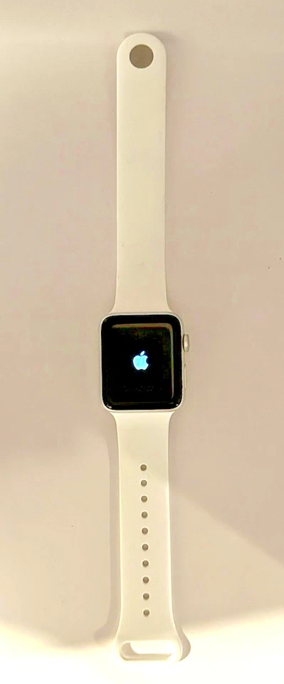 Apple iWatch Series 2 42mm Silver w white band; gps - Image 3 of 4