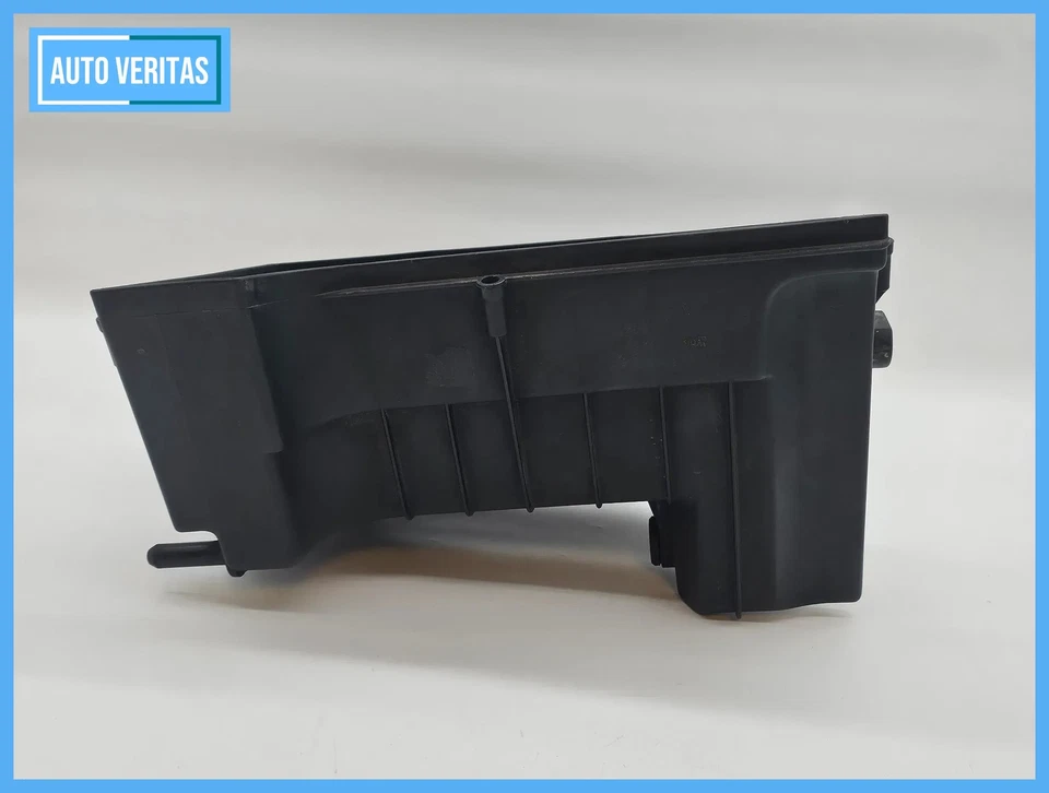 Original Mercedes-Benz A 160 W168 body air filter box A1660940001 - Image 3 of 4