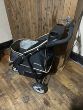 Gen 7 Pet Stroller  Undercarriage Cup Holders Sun Visor Storage Locking Wheels 