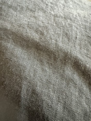 2 Levtex Washed Linen Standard Pillow Shams Grey W/ties EUC - Picture 4 of 8