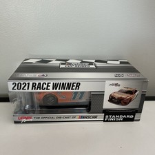 DENNY HAMLIN 2021 DARLINGTON WIN OFFERPAD ACTION