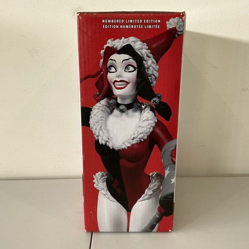 Harley Quinn - Red White and Black Statue Injustice 2 Limited Edition 450/5200 - Picture 2 of 3