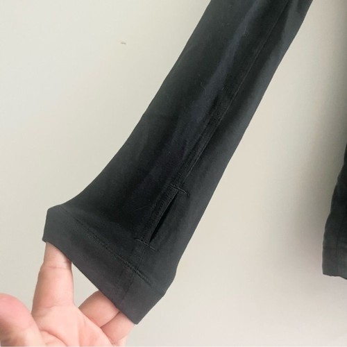 Lululemon Blissed Out Wrap Jacket in Black w Thumbholes Lightweight 2 Materials - Picture 8 of 14