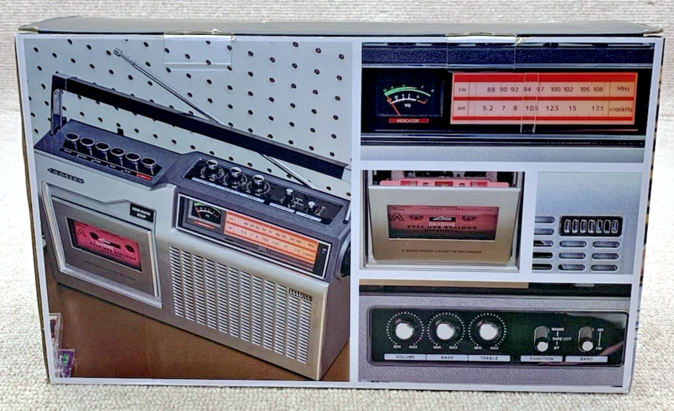 Reproductor de casete grabadora Crosley Stranger Things plateado CT200B-SI primera versión Foto 3 de 4