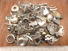 Vintage-Now 1+ Pound Silver Toned JUNK Broken CRAFT chains Jewelry Making Lot 8