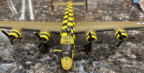 B-24D LIBERATOR USAAF 448TH BG "YOU CAWN'T MISS IT" - CORGI AA34007 1/72 - Bild 2 von 10