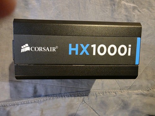 Alimentatore Corsair HX1000i 80 Plus Platinum 1000W completamente modulare etichetta blu - Foto 6 di 7