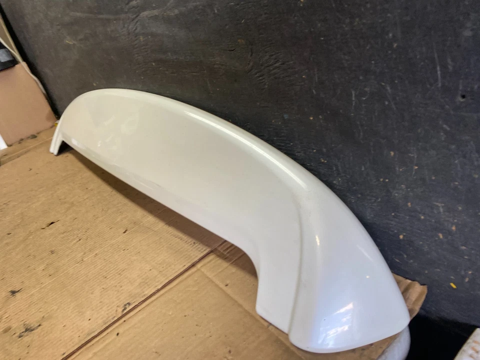 Luz de freno alerón trasero Kia Sorento 2011 a 2015 T0114 PS Foto 2 de 4