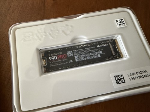 SSD interne Samsung 990 PRO 2 To NVMe PCIe 4.0 M.2 2280 (MZ-V9P2T0B/AM) - Photo 2/4