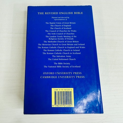 The Revised English Bible with the Apocrypha Oxford University 1st Edition 1989 - Picture 2 of 10