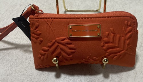 Marc By Marc Jacobs Pink Floral Multifunction Purse /Phone Case Zip Wristlet NWT