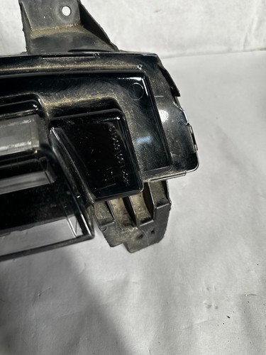 2021 - 2024 CADILLAC ESCALADE LEFT DRIVER SIDE DAYTIME RUNNING LED LIGHT 341874 - Picture 7 of 19