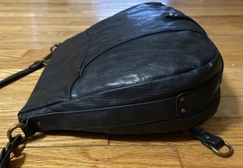 Jessica Simpson Large Black Faux Leather Shoulder Tote Handbag Purse Unique - Picture 6 of 12