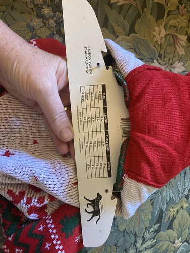 Disney Mickey Goofy Donald Red Green Christmas Dog Sweater XL NWT Snowflakes - Picture 5 of 5