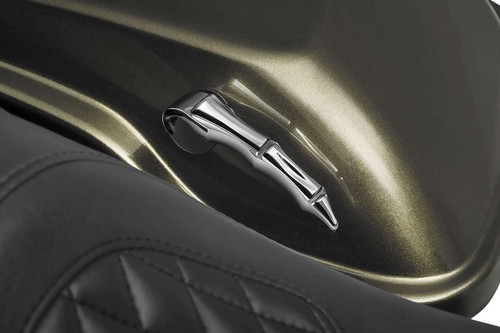 Kuryakyn 5190 Zombie Saddlebag Latch Handles Chrome 14-2021 HARLEY TOURING  - Bild 1 von 1