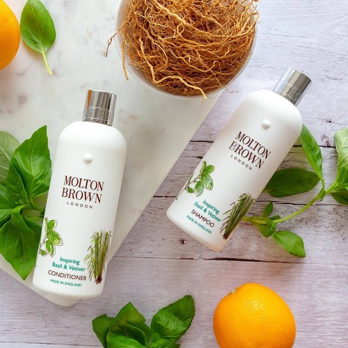 Molton Brown Basil & Vetiver Conditioner All Type Hair Hydration Treatment 300ml - Bild 6 von 7
