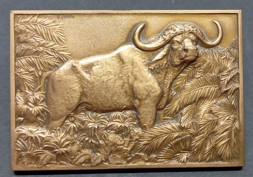 MEDAILLE ANIMALIERE BUFFLE AFRICAIN 1969 Signé THENOT 75,3 x 51,6 mm