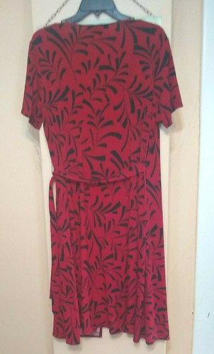Dressbarn Wrap Dress New with Tags Red & black Women's 14W short sleeves draped - Picture 7 of 8