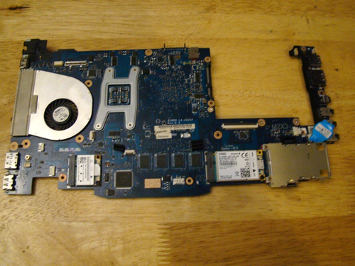 Dell Studio 14" 1440-PP40L/Intel Motheboard LA-4631P/T7250/2gb/Heatsink fan/wifi - Picture 4 of 8