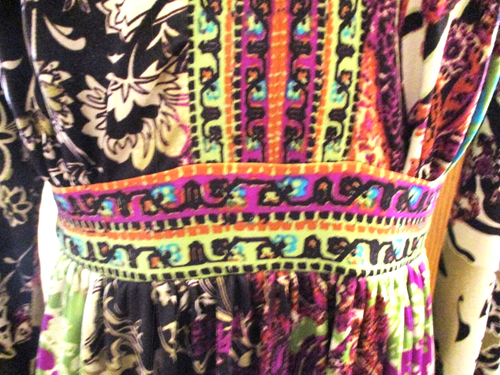 ECI New York Womens Multicolor Floral V-neck Dress, 3/4 Sleeve, Tie Back, Size M - Picture 4 of 11