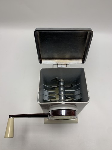 Vintage MCM Rival Ice-O-Mat White Chrome Ice Crusher Table Top - Picture 6 of 7