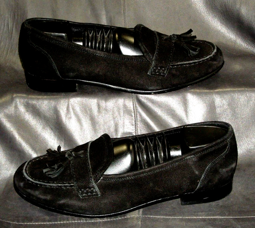 Brooks Brothers Damen schwarz Wildleder Mokassin Zehe Quaste Halbschuhe Slipper Schuhe Gr. US 8 - Bild 1 von 4