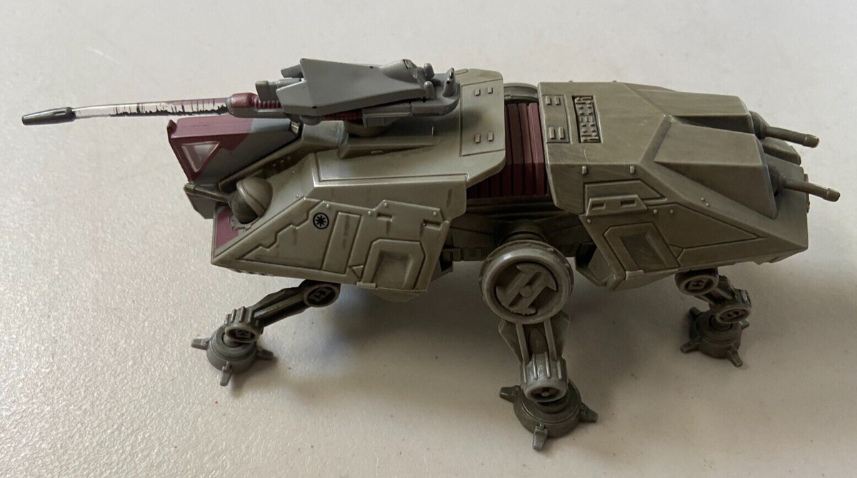 Star Wars Micro Machines Action Fleet 2002 AT-TE Walker Star Wars Micro Machines Action Fleet 2002 AT-TE Walker