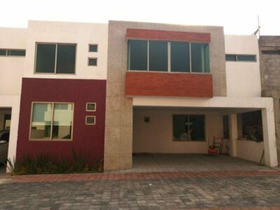 Casa en venta en Metepec a 10 minutos del puente de Metepec