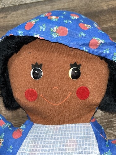 Vintage Well Made 1983 Stuffed Plush Cloth Rag Doll Toy Hug Me Blue Clothes 25" - Picture 2 of 13