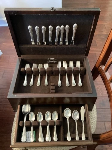 LUNT STERLING SILVER FLATWARE SET SERVICE FOR 8. TOTAL 45 PCS FRENCH PROVINCIAL.