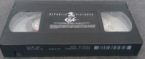 VTG VHS Cujo (Stephen King) Horror Tape Dee Wallace - Foto 4 di 8