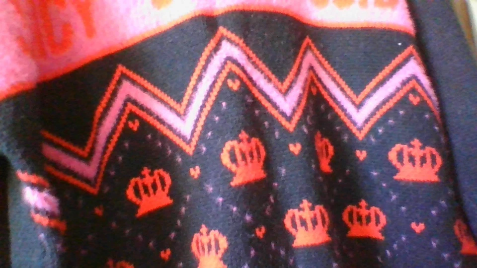 Suéter Juicy Couture XL para Mujer Negro/Rosa/Rojo Logo Coronas Corazones Invierno Elegante Foto 3 de 4