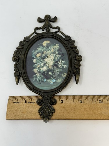 Vintage verzierter ovaler Blumen-Wandbehang mit Messingrahmen Made in Italy - Bild 9 von 9