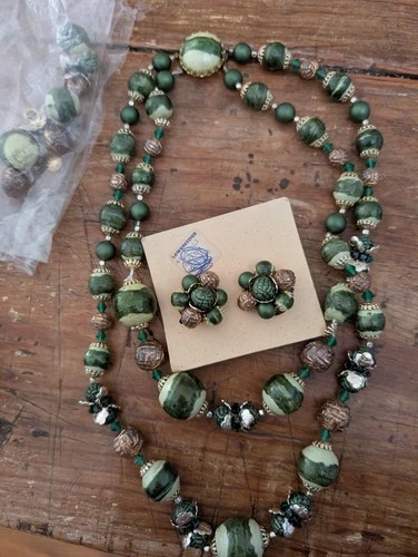 Vintage Jewelry Lot Costume Earrings Necklace Clip On Estate Japan Green