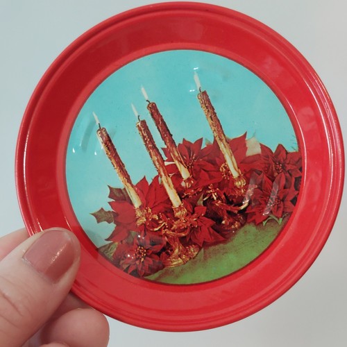 Lot Of 10 MCM Vintage Christmas Tin Metal Coasters Ashtrays 3 1/2” Poinsettia - Picture 2 of 6