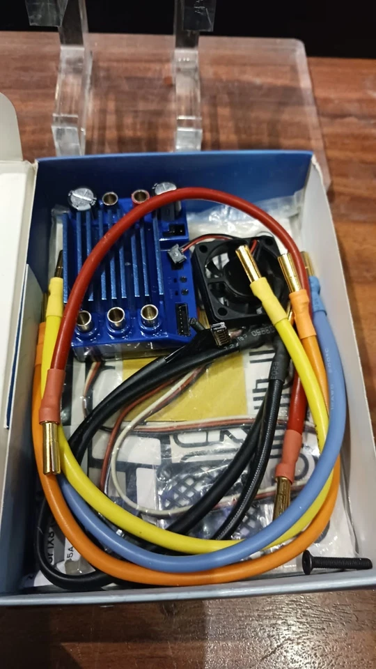 LRP iX8 Brushless Speed Control (80880) - new - Image 2 of 4