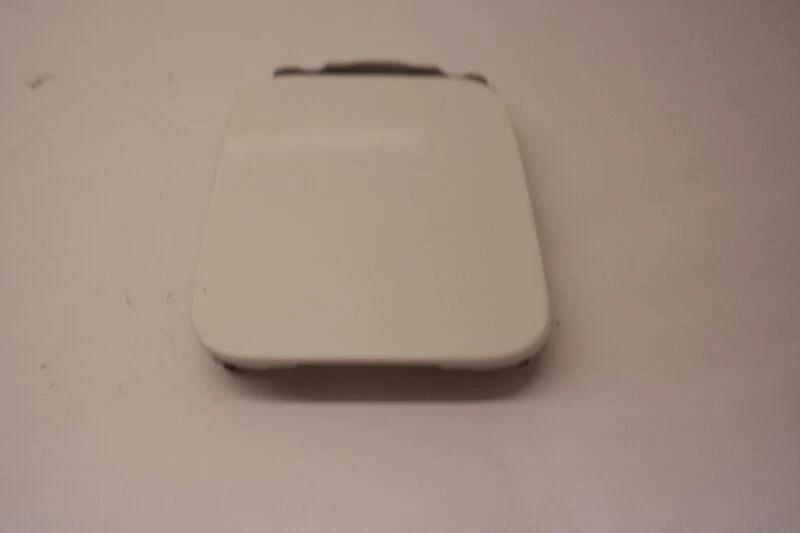 Nissan Armada 2008 2009 2010 puerta exterior combustible blanco nórdico Foto 3 de 4