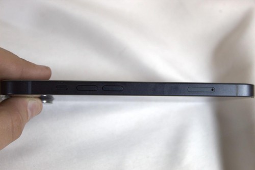 Apple MLMML3LL/A iPhone 13 128 Go Noir (Sim...) - Photo 8 sur 15