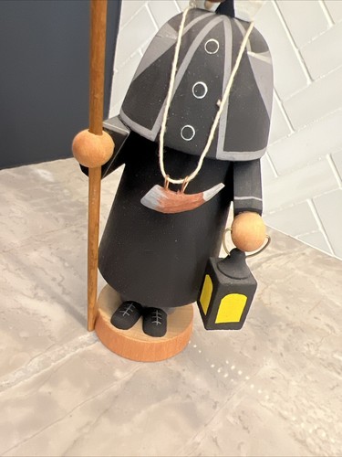 Erzgebirge Volkskunst Black Minute Man Town Crier Smoker Wooden Germany 7” CIN - Picture 6 of 9