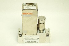 BROOKS 6256S 3253704010 6256SCZWCMAC MFC MASS FLOW CONTROLLER GAS:CIH4 2 SLPM